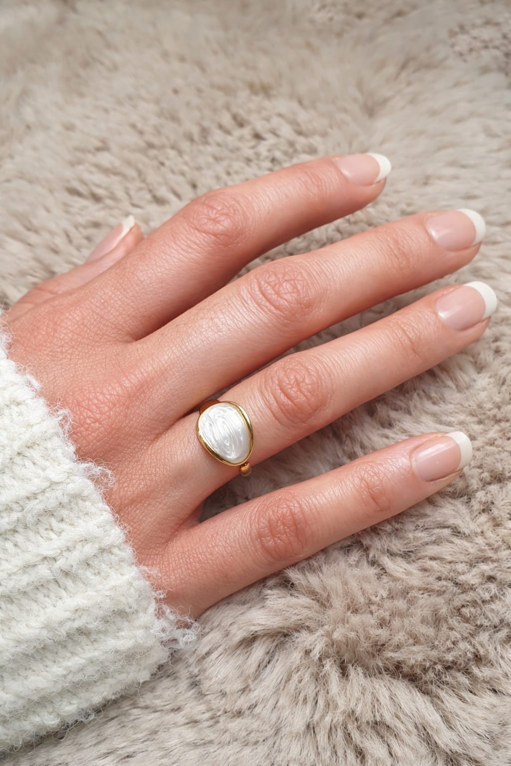 Bague Pierre Blanche – Douceur & Élégance - ACIER INOXYDABLE