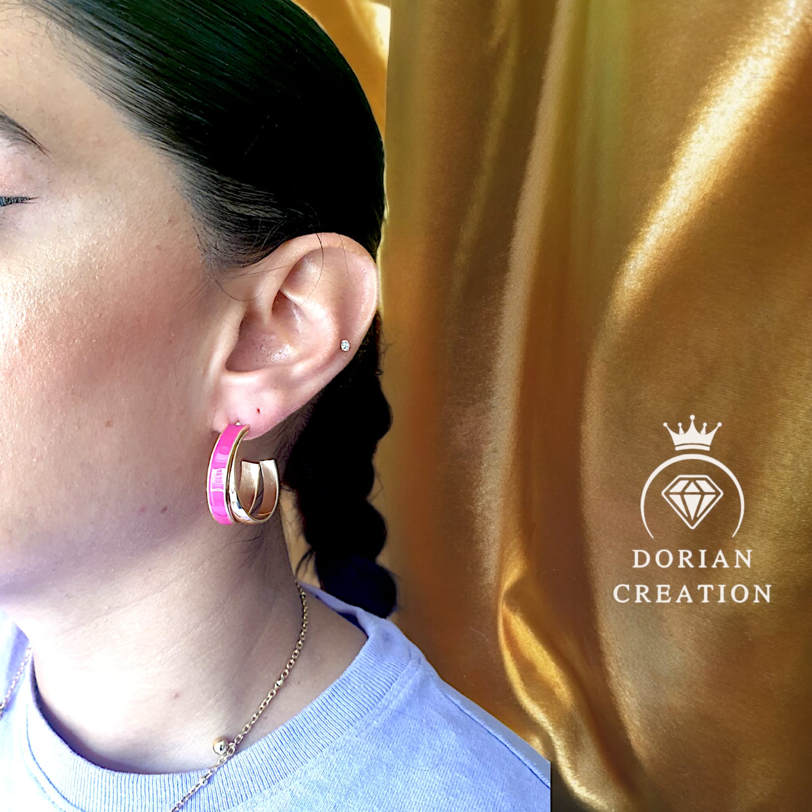 Boucle d'oreilles demi-créole rose & dorée