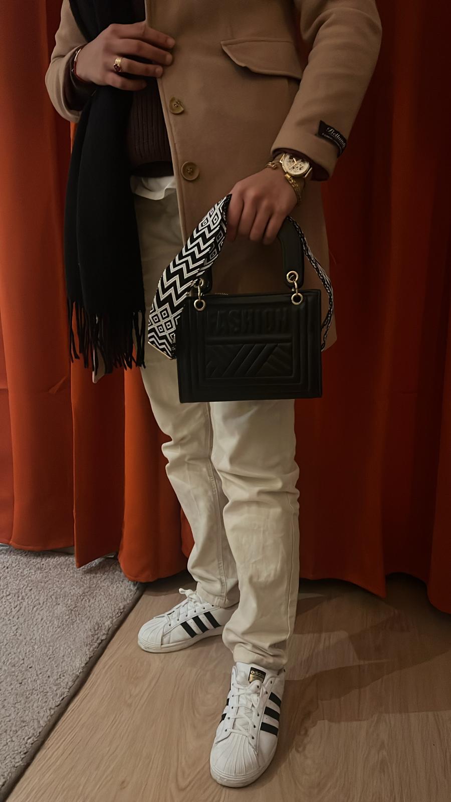 Sac à Main Structuré Noir “Empire” – Audace architecturale & style couture