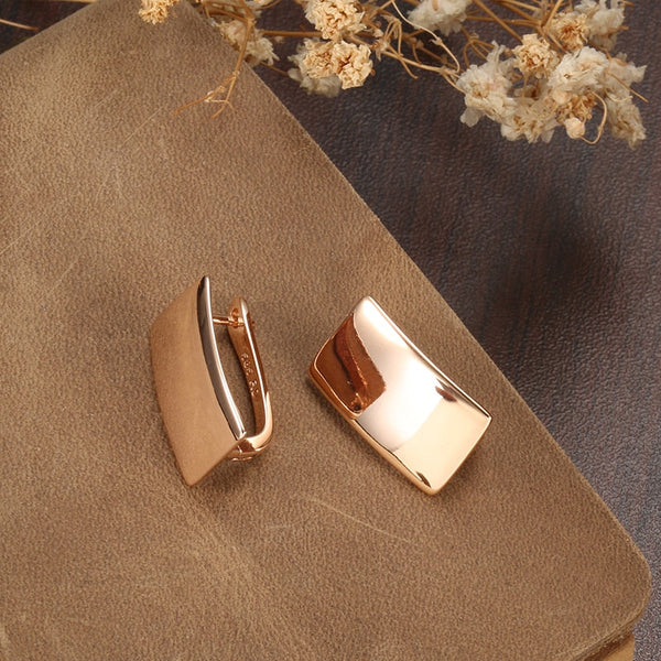 Boucles d’Oreilles Rectangulaires Dorées – Acier Inoxydable 316L